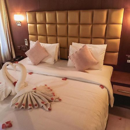 The Wave Lakeview Resort & Spa Wayanad Εξωτερικό φωτογραφία
