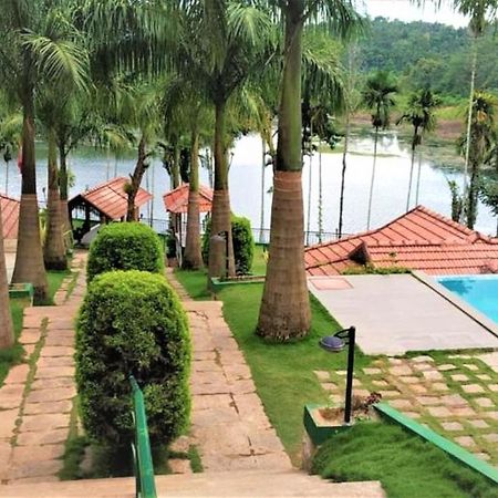 The Wave Lakeview Resort & Spa Wayanad Εξωτερικό φωτογραφία
